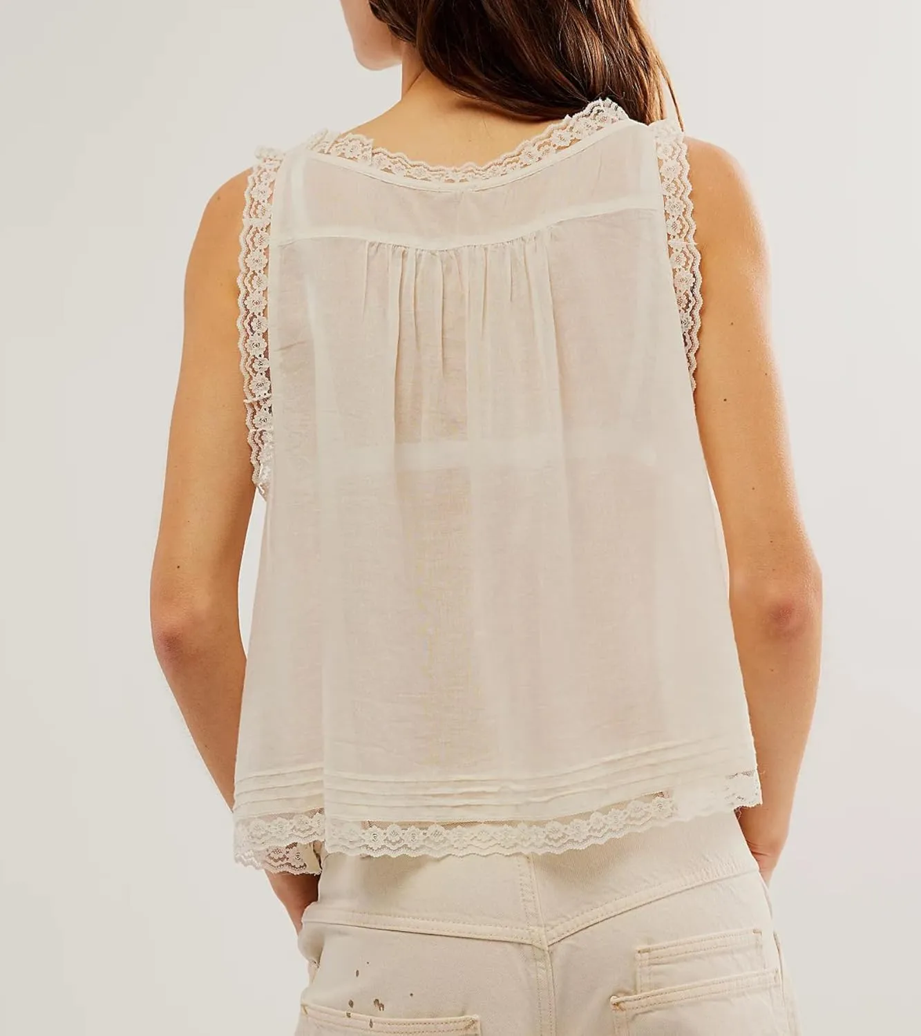 Women Sleeveless Ruffled Lace Trim Chiffon Crop Top Scoop Neck Flowy Button Down Front Tie Mesh Crop Tank Top
